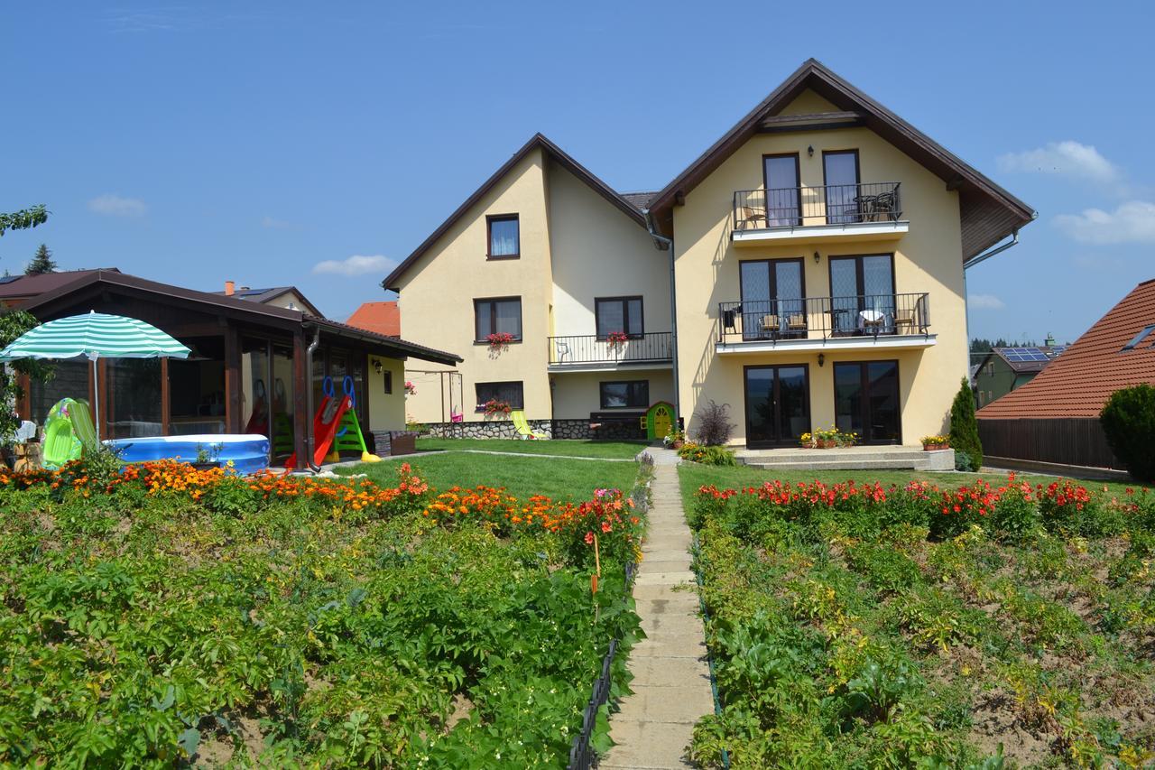 Privat Luptak Otel Štrba Dış mekan fotoğraf